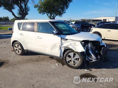 Czwarte zdjęcie samochodu z boku: 2016 KIA SOUL BASE VIN:KNDJN2A28G7277031 - miniatura