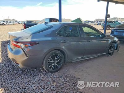Trzecie zdjęcie samochodu z tyłu: 2021 TOYOTA CAMRY SE VIN:4T1G11AK4MU544626 - miniatura
