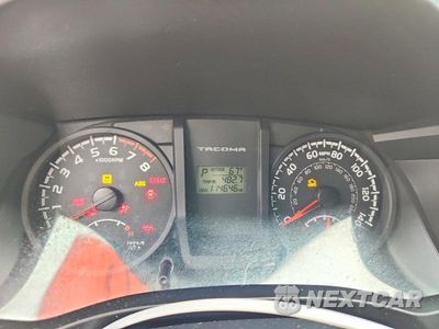 Zdjęcie 9 z 12 samochodu: 2017 TOYOTA TACOMA SR V6 VIN:3TMCZ5AN4HM113467 - miniatura