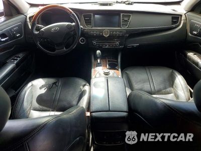 Zdjęcie 8 z 12 samochodu: 2016 KIA K900 LUXURY V8 VIN:KNALW4D4XG6032071 - miniatura