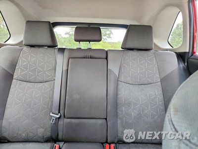 Zdjęcie 10 z 13 samochodu: 2020 TOYOTA RAV4 XLE VIN:2T3P1RFV0LW129360 - miniatura