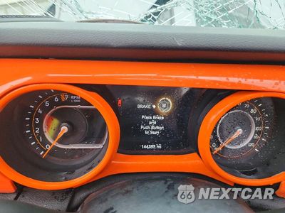 Zdjęcie 9 z 13 samochodu: 2020 JEEP GLADIATOR SPORT VIN:1C6HJTAG7LL128551 - miniatura