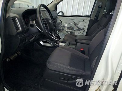 Zdjęcie 7 z 13 samochodu: 2025 NISSAN FRONTIER SV VIN:1N6ED1FK2SN613880 - miniatura