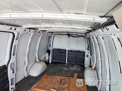 Zdjęcie 10 z 13 samochodu: 2014 CHEVROLET EXPRESS G2500 VIN:1GCWGGCA1E1149828 - miniatura