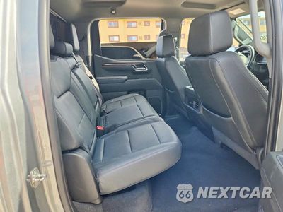 Zdjęcie 10 z 13 samochodu: 2024 CHEVROLET SILVERADO K1500 RST VIN:2GCUDEED1R1149601 - miniatura