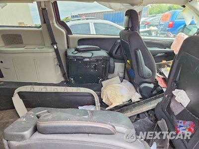 Zdjęcie 11 z 13 samochodu: 2018 DODGE GRAND CARAVAN SE VIN:2C7WDGBG8JR159814 - miniatura