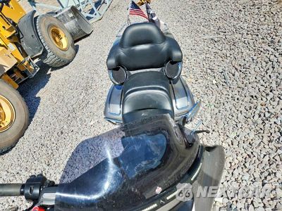 Piąte zdjęcie samochodu w środku: 2016 HARLEY-DAVIDSON FLHTKL ULTRA LIMITED LOW VIN:1HD1KKL14GB671988 - miniatura