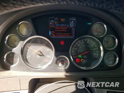 Zdjęcie 9 z 13 samochodu: 2017 KENWORTH T680 SEMI TRUCK VIN:1XKYA48XXHJ160339 - miniatura