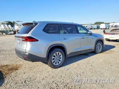 Trzecie zdjęcie samochodu z tyłu: 2025 TOYOTA GRAND HIGHLANDER XLE VIN:5TDAAAA51SS022901 - miniatura