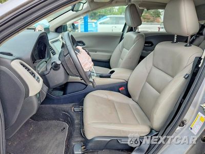 Zdjęcie 7 z 13 samochodu: 2017 HONDA HR-V EXL VIN:3CZRU5H76HM724322 - miniatura