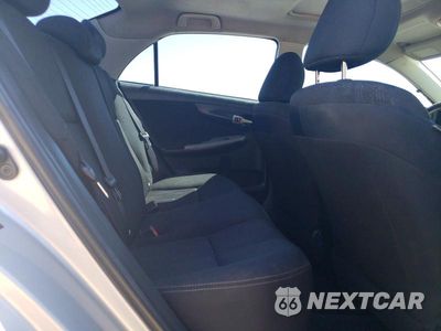 Zdjęcie 10 z 12 samochodu: 2011 TOYOTA COROLLA S VIN:2T1BU4EE3BC744869 - miniatura
