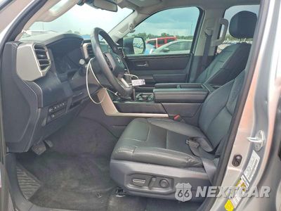 Zdjęcie 7 z 12 samochodu: 2024 TOYOTA TUNDRA SR5 VIN:5TFLA5AB8RX031511 - miniatura