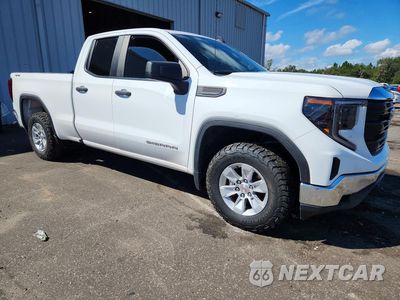 Czwarte zdjęcie samochodu z boku: 2025 GMC SIERRA K1500 VIN:1GTRUAEDXSZ255914 - miniatura