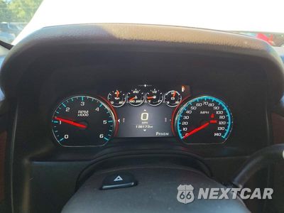 Zdjęcie 9 z 13 samochodu: 2016 CHEVROLET TAHOE K1500 LTZ VIN:1GNSKCKC9GR190633 - miniatura