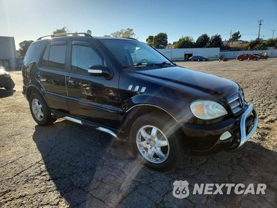 Czwarte zdjęcie samochodu z boku: 2004 MERCEDES-BENZ ML 350 VIN:4JGAB57E84A485867 - miniatura