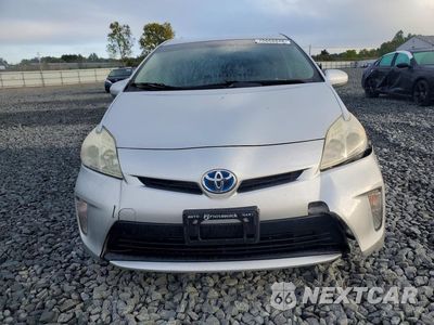 Piąte zdjęcie samochodu w środku: 2013 TOYOTA PRIUS TWO VIN:JTDKN3DU5D5542521 - miniatura