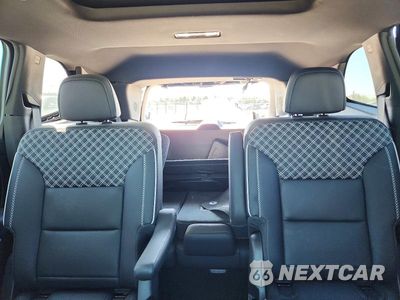 Zdjęcie 10 z 13 samochodu: 2025 GMC ACADIA DENALI VIN:1GKENLRS7SJ203207 - miniatura
