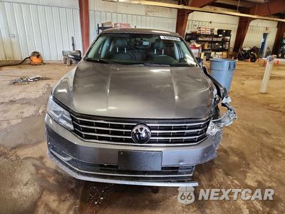 Piąte zdjęcie samochodu w środku: 2019 VOLKSWAGEN PASSAT WOLFSBURG VIN:1VWLA7A33KC010662 - miniatura