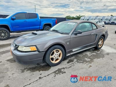 2003 FORD MUSTANG 1FAFP40403F373837 - główne zdjęcie licytacji z USA - miniatura