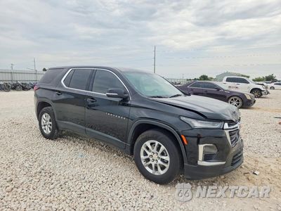 Czwarte zdjęcie samochodu z boku: 2023 CHEVROLET TRAVERSE LS VIN:1GNERFKW8PJ182073 - miniatura