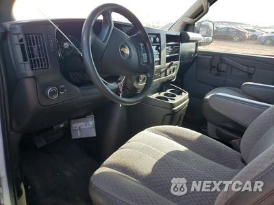 Zdjęcie 8 z 13 samochodu: 2018 CHEVROLET EXPRESS G3500 LT VIN:1GAZGPFG0J1192380 - miniatura