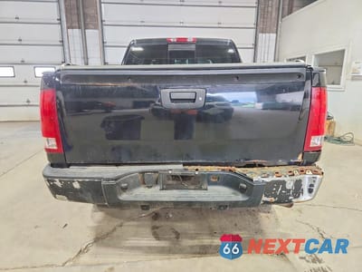 Zdjęcie 6 z 12 samochodu: 2007 GMC NEW SIERRA K1500 VIN:2GTEK13M671566537 - miniatura