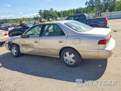 Drugie zdjęcie samochodu z przodu: 1998 TOYOTA CAMRY LE VIN:4T1BG22K1WU381224 - miniatura
