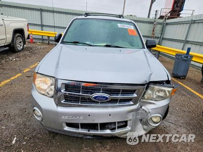 Piąte zdjęcie samochodu w środku: 2011 FORD ESCAPE XLT VIN:1FMCU0DG7BKC29741 - miniatura
