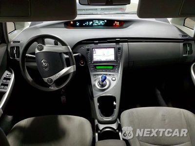 Zdjęcie 8 z 12 samochodu: 2010 TOYOTA PRIUS III VIN:JTDKN3DU7A0142775 - miniatura