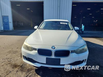 Piąte zdjęcie samochodu w środku: 2014 BMW 320 I VIN:WBA3B1C51EK133637 - miniatura