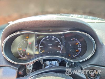 Zdjęcie 9 z 14 samochodu: 2017 JEEP GRAND CHEROKEE LAREDO VIN:1C4RJFAG6HC767820 - miniatura