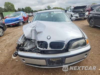 Piąte zdjęcie samochodu w środku: 2004 BMW 325 XI VIN:WBAEU33474PR07249 - miniatura