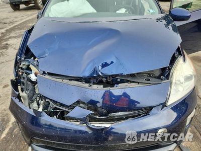 Zdjęcie 11 z 12 samochodu: 2015 TOYOTA PRIUS THREE VIN:JTDKN3DU1F1914740 - miniatura