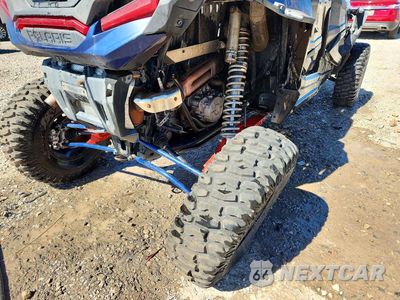 Zdjęcie 9 z 10 samochodu: 2021 POLARIS RZR XP 4 1000 UTILITY VEHICLE VIN:3NSN4K995MH646376 - miniatura