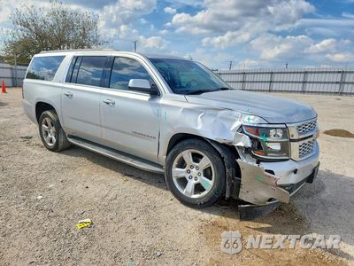 Czwarte zdjęcie samochodu z boku: 2020 CHEVROLET SUBURBAN C1500 LT VIN:1GNSCHKC7LR149938 - miniatura