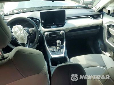 Zdjęcie 8 z 12 samochodu: 2025 TOYOTA RAV4 XLE PREMIUM VIN:JTMB6RFV9SD165250 - miniatura