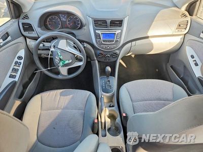 Zdjęcie 8 z 12 samochodu: 2014 HYUNDAI ACCENT GLS VIN:KMHCT4AE8EU760095 - miniatura