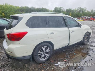 Trzecie zdjęcie samochodu z tyłu: 2017 NISSAN PATHFINDER SL VIN:5N1DR2MM8HC605924 - miniatura