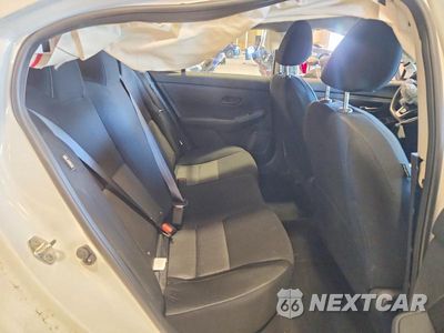 Zdjęcie 10 z 12 samochodu: 2025 NISSAN SENTRA SV VIN:3N1AB8CV2SY233104 - miniatura