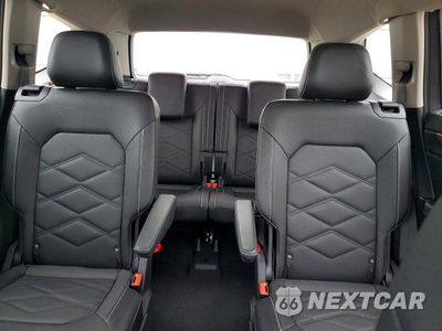 Zdjęcie 10 z 13 samochodu: 2025 VOLKSWAGEN ATLAS SE VIN:1V2JR2CA8SC515550 - miniatura