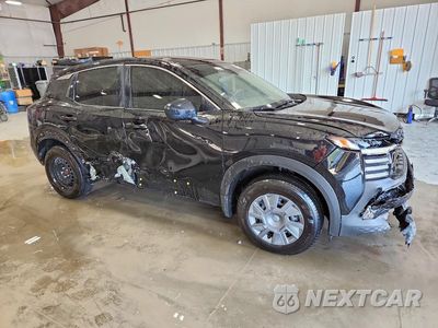 Czwarte zdjęcie samochodu z boku: 2026 NISSAN KICKS S VIN:3N8AP6BE0TL327988 - miniatura