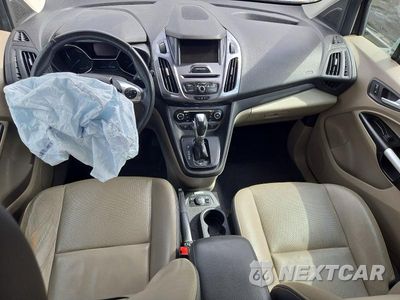 Zdjęcie 8 z 14 samochodu: 2017 FORD TRANSIT CONNECT TITANIUM VIN:NM0GE9G73H1329477 - miniatura