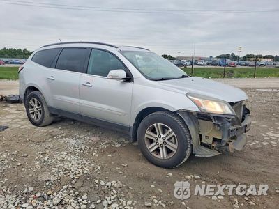 Czwarte zdjęcie samochodu z boku: 2017 CHEVROLET TRAVERSE LT VIN:1GNKRGKD1HJ281214 - miniatura