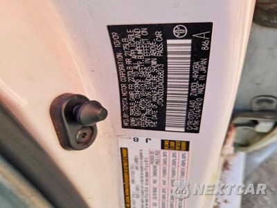Zdjęcie 12 z 12 samochodu: 2010 TOYOTA PRIUS IV VIN:JTDKN3DU0A0068213 - miniatura