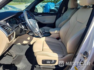 Zdjęcie 7 z 13 samochodu: 2019 BMW X3 SDRIVE30I VIN:5UXTR7C52KLE88647 - miniatura