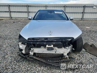 Piąte zdjęcie samochodu w środku: 2017 MERCEDES-BENZ E 300 4MATIC VIN:WDDZF4KB2HA208565 - miniatura