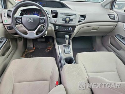 Zdjęcie 8 z 13 samochodu: 2012 HONDA CIVIC LX VIN:2HGFB2F59CH581843 - miniatura