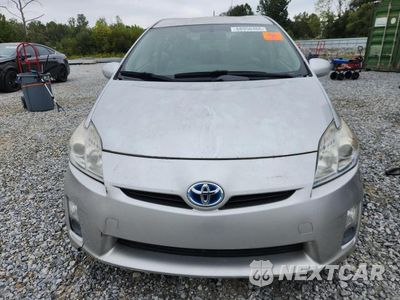 Piąte zdjęcie samochodu w środku: 2011 TOYOTA PRIUS THREE VIN:JTDKN3DU5B0284415 - miniatura