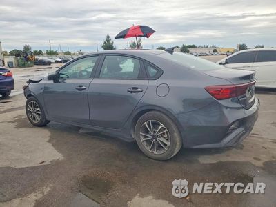 Drugie zdjęcie samochodu z przodu: 2024 KIA FORTE LXS VIN:3KPF24ADXRE761359 - miniatura