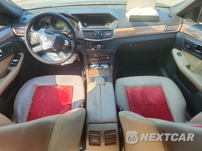Zdjęcie 8 z 12 samochodu: 2010 MERCEDES-BENZ E 350 VIN:WDDHF5GBXAA241250 - miniatura